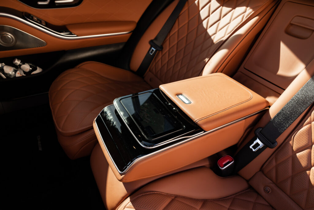 Mercedes makes the perfect choice for a chauffeur car for its interior design.